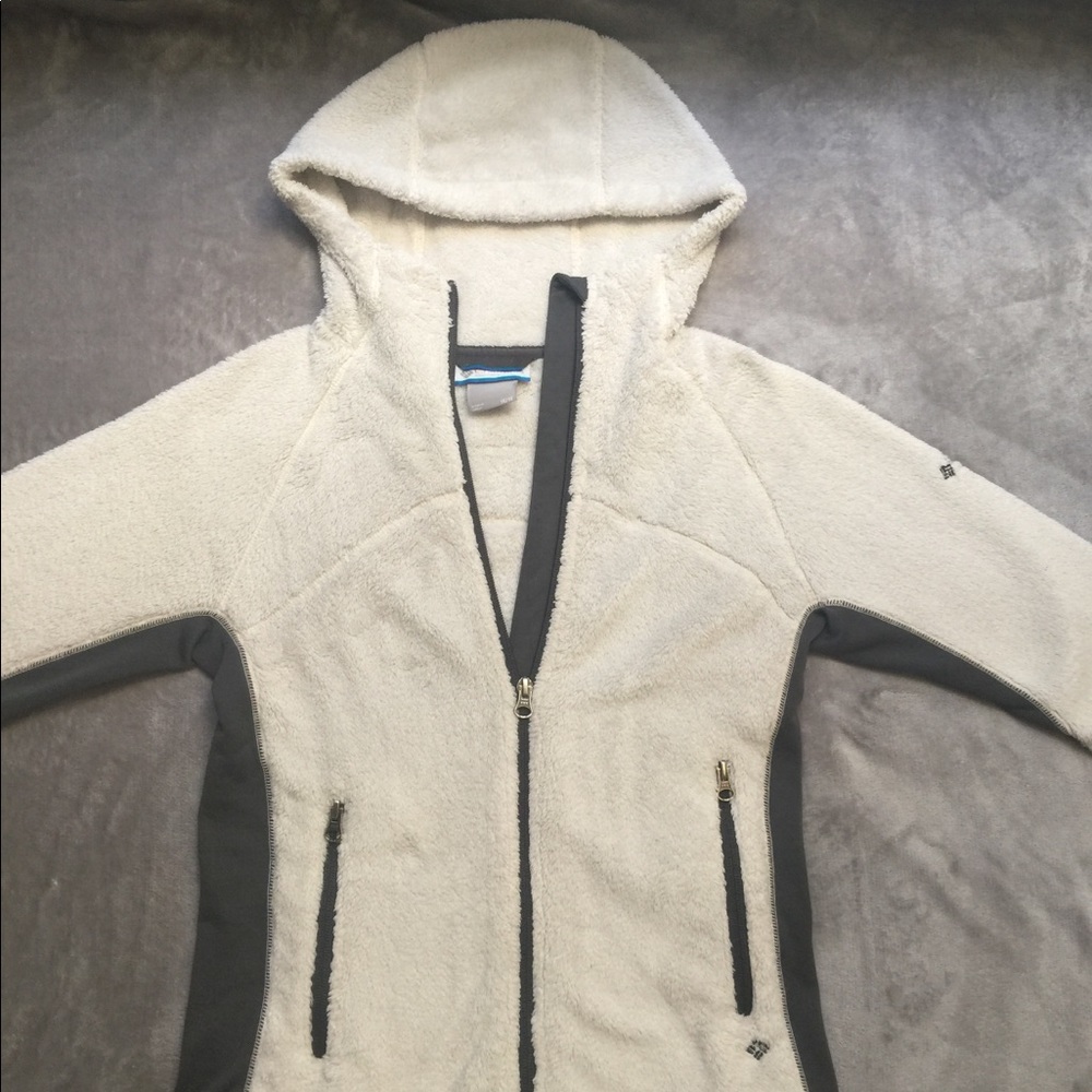 White Columbia fleece small
